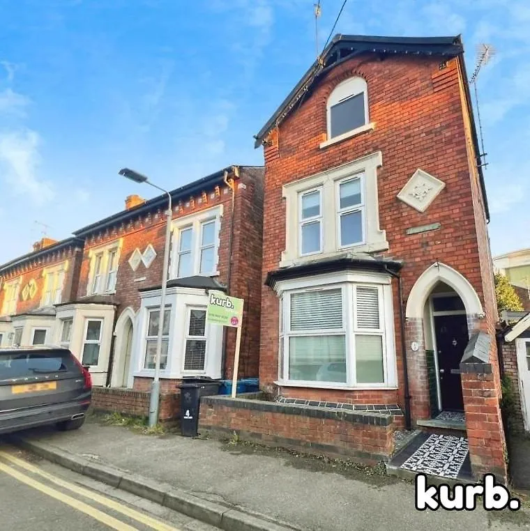 Avon Villa - 4 Bedroom House Nottingham Ferienhaus